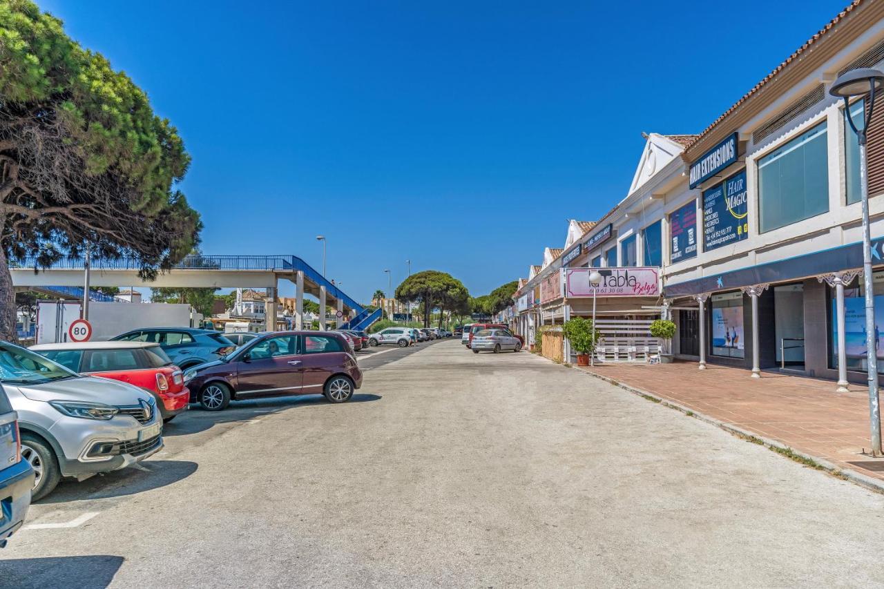 Modern Studio Apartment With Sea Views 5 Min From The Beach Sitio de Calahonda المظهر الخارجي الصورة