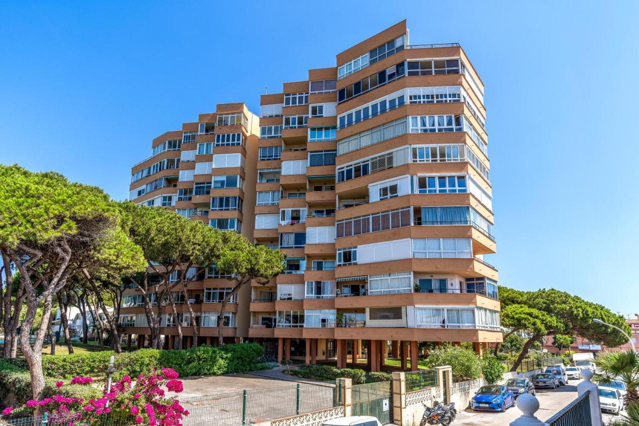 Modern Studio Apartment With Sea Views 5 Min From The Beach Sitio de Calahonda المظهر الخارجي الصورة