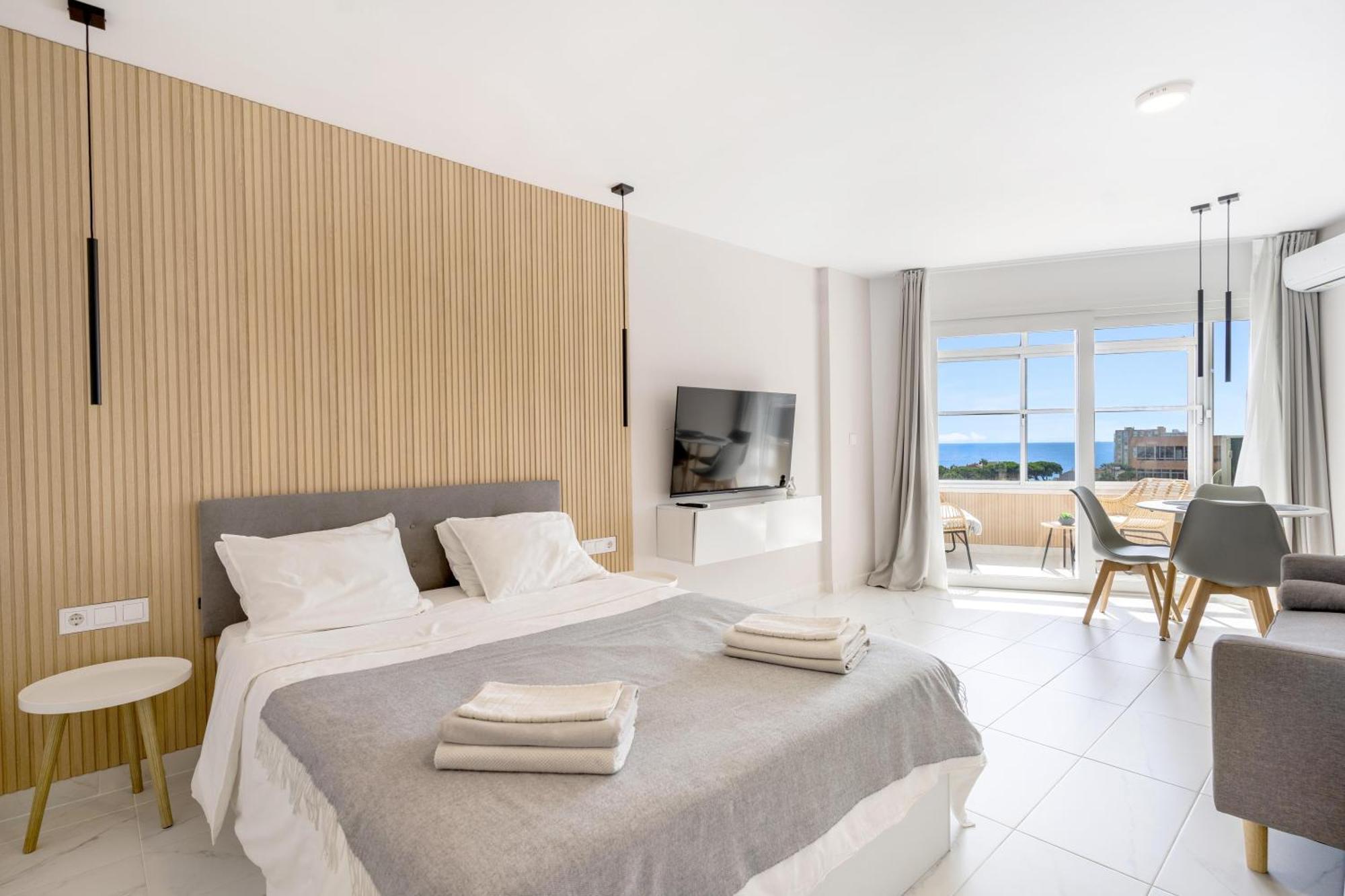 Modern Studio Apartment With Sea Views 5 Min From The Beach Sitio de Calahonda المظهر الخارجي الصورة